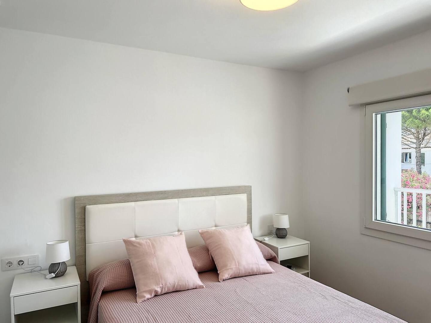 Ses Salines Apartments Cabra Salada Fornells  Exterior photo